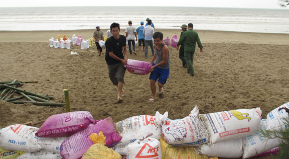 Dựng hàng rào chắn sóng
