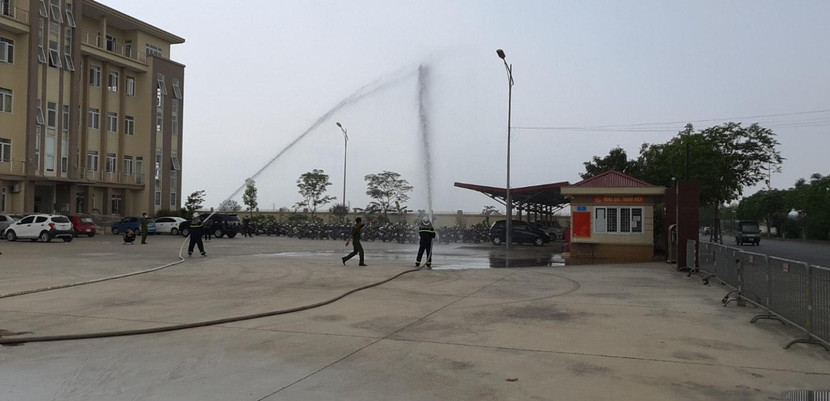 Sức phun nước phù hợp với các đám cháy ở ngõ nhỏ, hẹp, sâu