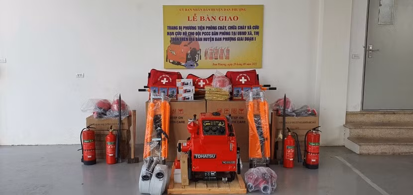 Trang thiết bị này giúp cho đội PCCC cơ sở có khả năng xử lý các sự cố cháy, nổ ngay từ ban đầu tại khu vực đông dân cư trong các ngõ nhỏ, sâu, hẹp đặc trưng của huyện.