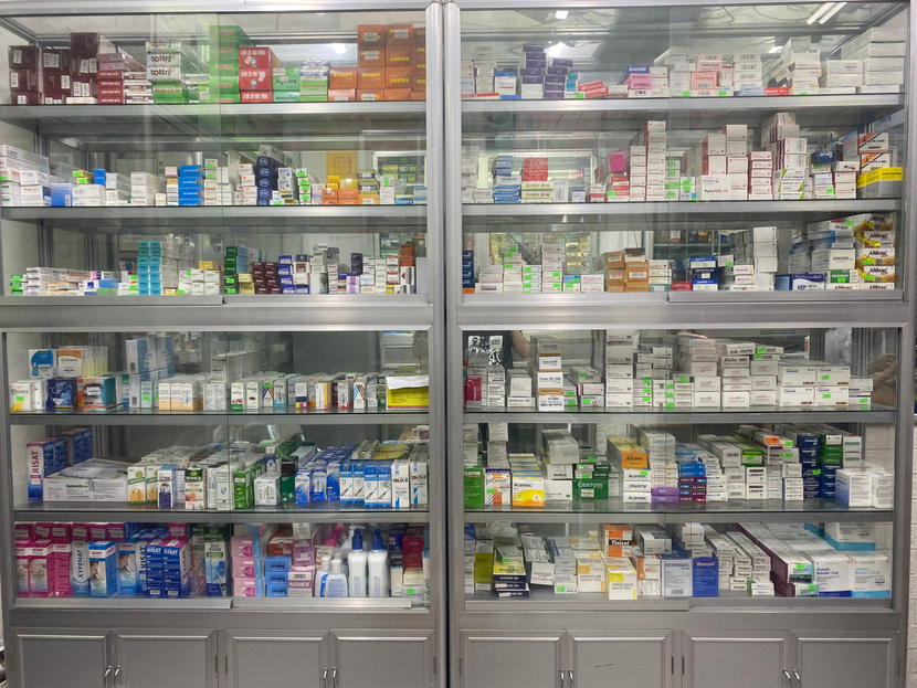 Tủ thuốc Nhà thuốc Việt Pháp 1 Tủ thuốc Nhà thuốc Việt Pháp 1