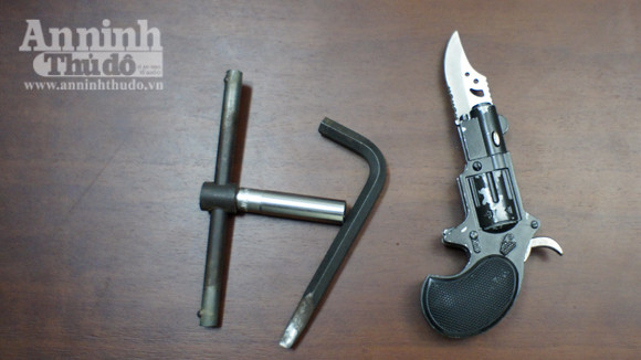 Hai anh em Mạnh- Cường và tang vật vụ trộm Hai anh em Mạnh- Cường và tang vật vụ trộm