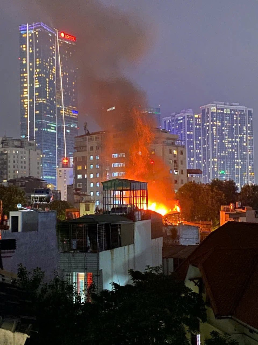 Hiện trường ngôi nhà xảy cháy