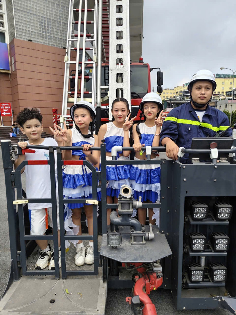 Buổi trải nghiệm góp phần xây dựng thói quen an toàn, giảm thiểu rủi ro cháy, nổ, nâng cao tinh thần trách nhiệm cộng đồng