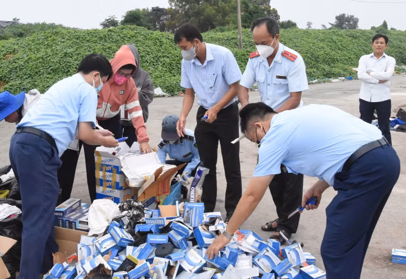 Tình hình buôn lậu, vận chuyển trái phép hàng hóa qua biên giới vẫn diễn biến phức tạp, đặc biệt vào những dịp lễ, Tết
