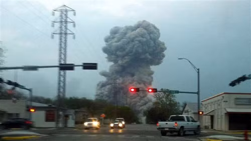 Mỹ: Nổ lớn ở nhà máy phân bón, hàng trăm người bị thương ảnh 3