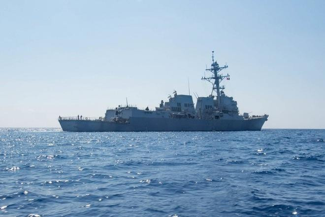 Tàu khu trục USS Dewey của Mỹ Tàu khu trục USS Dewey của Mỹ