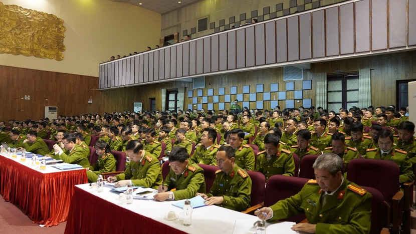 Các học viên tham gia lớp tập huấn