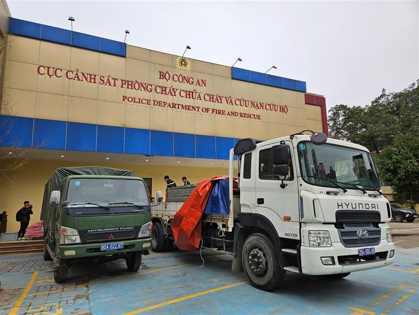 Đoàn công tác tích cực chuẩn bị các điều kiện cần thiết, sẵn sàng lên đường thực hiện nhiệm vụ cứu nạn, cứu hộ tại Myanmar