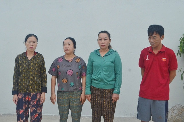 Nhóm đối tượng thực hiện trộm hàng nghìn mét dây cáp của công trình để bán lấy tiền tỷ về tiêu xài Nhóm đối tượng thực hiện trộm hàng nghìn mét dây cáp của công trình để bán lấy tiền tỷ về tiêu xài