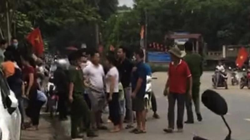 Hiện trường vây bắt nghi phạm Hiện trường vây bắt nghi phạm