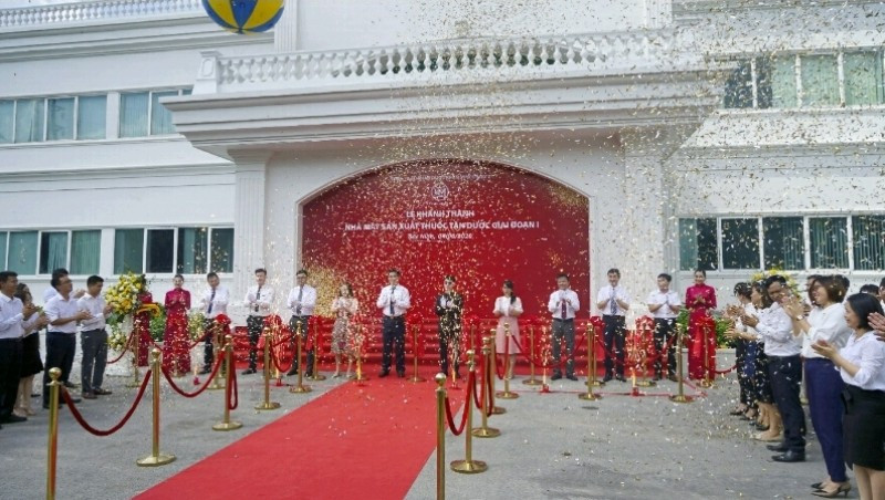 Lễ khánh thành Nhà máy sản xuất thuốc tân dược Vimedimex 2 tại Khu công nghiệp Tiên Sơn, tỉnh Bắc Ninh giai đoạn I Lễ khánh thành Nhà máy sản xuất thuốc tân dược Vimedimex 2 tại Khu công nghiệp Tiên Sơn, tỉnh Bắc Ninh giai đoạn I