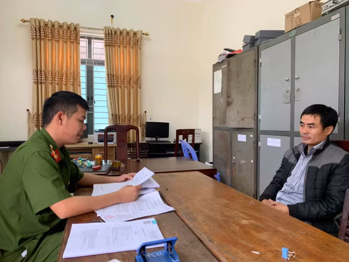 Lương Văn Tuấn tại cơ quan công an