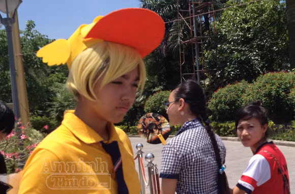 Nóng 40°C, giới trẻ Hà Nội vẫn váy áo lòa xòa, hào hứng Cosplay ảnh 13