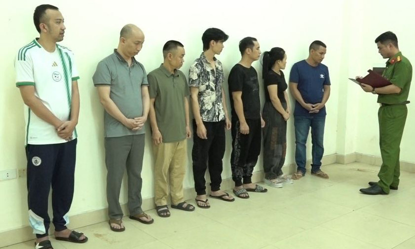 Các đối tượng trong đường dây đánh bạc (ảnh: CACC) Các đối tượng trong đường dây đánh bạc (ảnh: CACC)