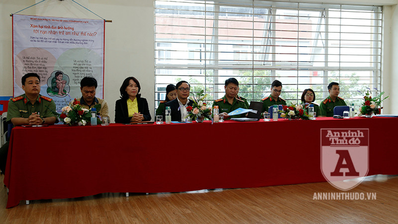 Đại diện các đơn vị đến tham dự chương trình Đại diện các đơn vị đến tham dự chương trình