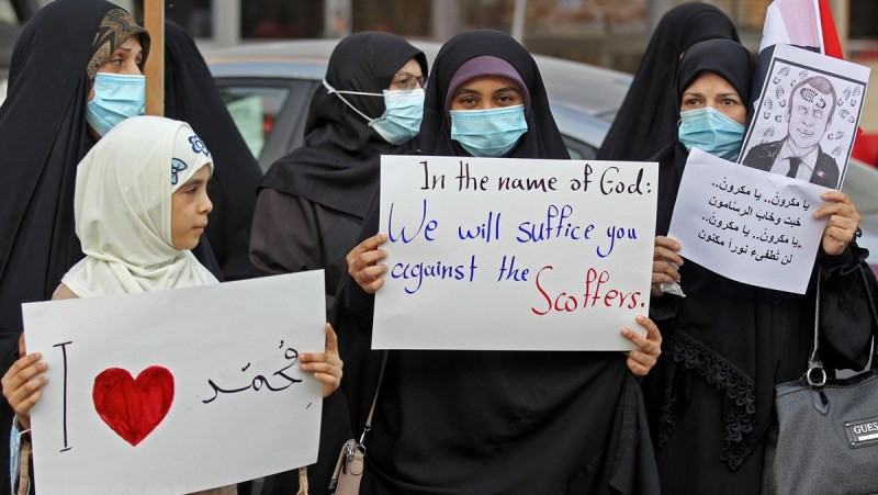 Pháp đối mặt với sự giận dữ gia tăng của người Hồi giáo