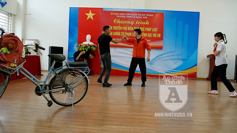 Tình huống giả định việc xâm hại tình dục trẻ em Tình huống giả định việc xâm hại tình dục trẻ em