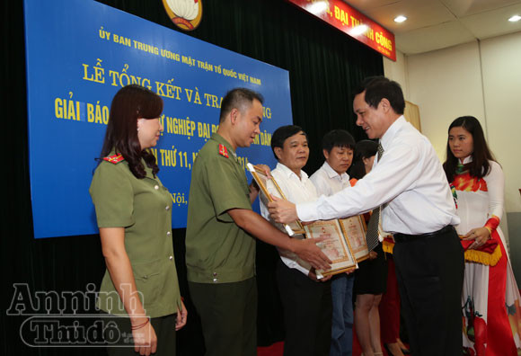 Phóng viên Báo An ninh Thủ đô đoạt 1 giải B, 2 giải Khuyến khích ảnh 2