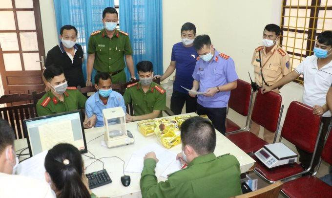 Của cùng tang vật tại cơ quan công an Của cùng tang vật tại cơ quan công an