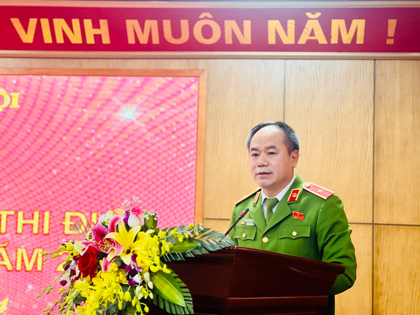 Thiếu tướng Nguyễn Thanh Tùng, Phó Giám đốc CATP phát biểu chỉ đạo hội nghị Thiếu tướng Nguyễn Thanh Tùng, Phó Giám đốc CATP phát biểu chỉ đạo hội nghị