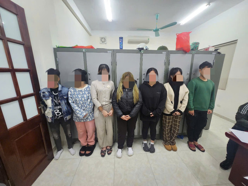 Nhóm đối tượng hành hung nữ sinh tại cơ quan điều tra