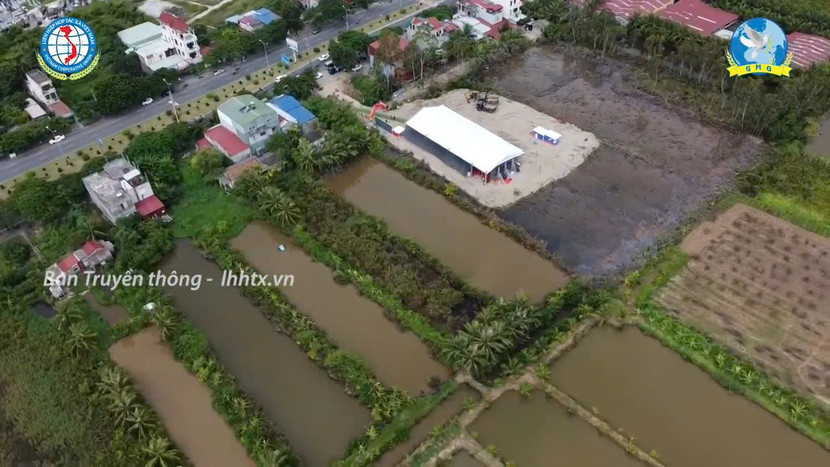 Hình ảnh một dự án "bánh vẽ" giữa đồng ruộng của Lê Thị Hiền