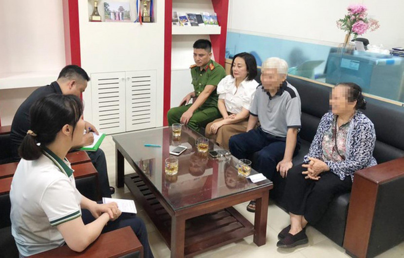 Người già thường là mục tiêu nhắm tới của các đối tượng lừa đảo