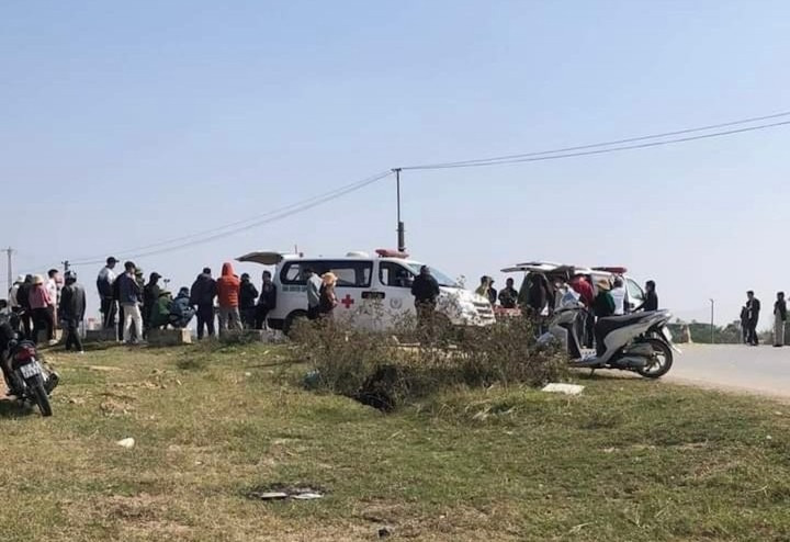 Hiện trường nơi xảy ra vụ tai nạn Hiện trường nơi xảy ra vụ tai nạn