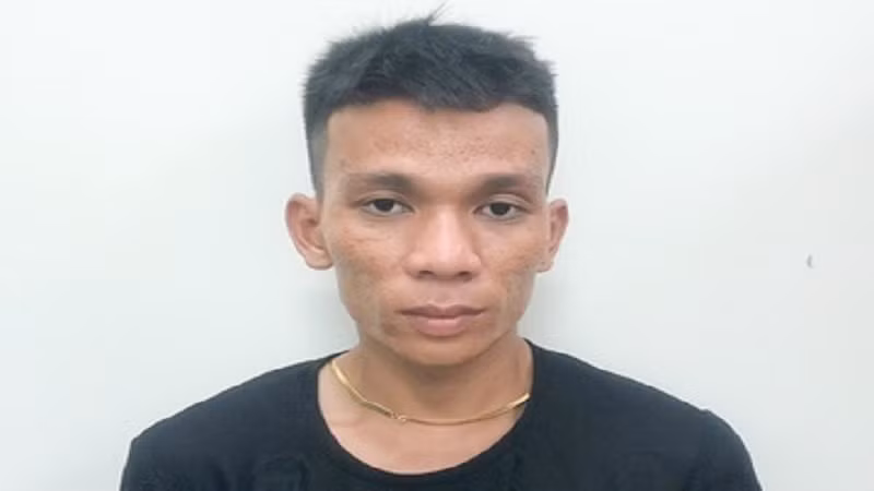 Nhựt bị bắt giữ về tội Cướp tài sản