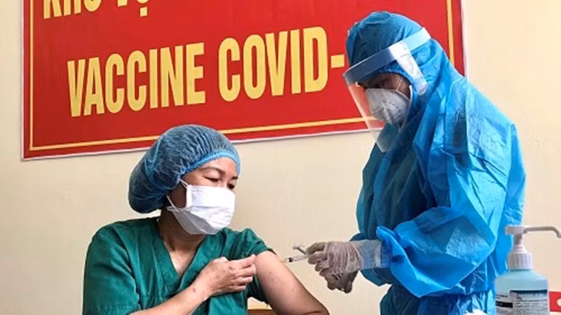 Hơn 32.000 người đã được tiêm vaccine Covid-19
