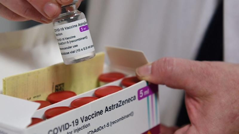 Đan Mạch tạm ngừng sử dụng vaccine Covid-19 của AstraZeneca (Ảnh: AFP) Đan Mạch tạm ngừng sử dụng vaccine Covid-19 của AstraZeneca (Ảnh: AFP)