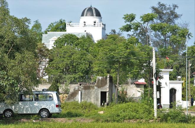 Căn biệt thự của Cao Tỷ Phú, nơi hai người đàn ông bị bắn chết