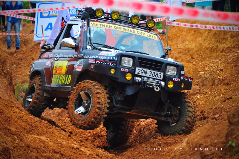 Những hình ảnh thú vị tại Vietnam Offroad Cup 2012 ảnh 1
