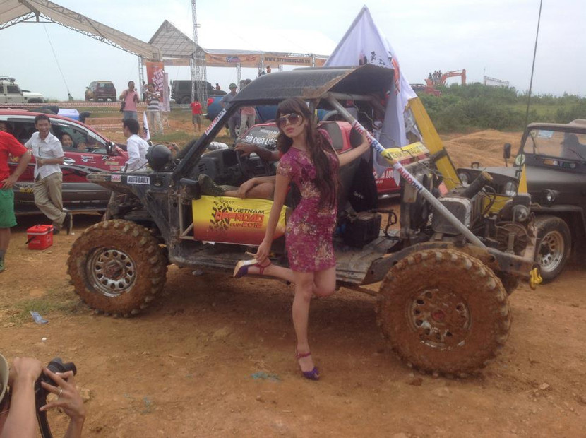 Những hình ảnh thú vị tại Vietnam Offroad Cup 2012 ảnh 15