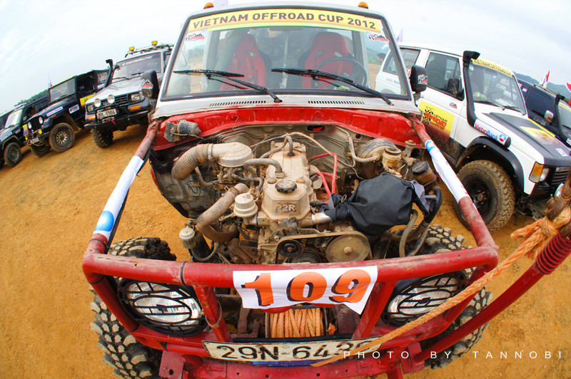 Những hình ảnh thú vị tại Vietnam Offroad Cup 2012 ảnh 4