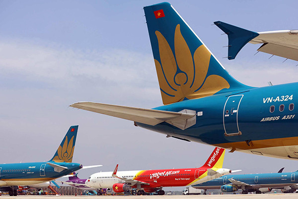 Các hãng hàng không mở bán dải giá linh hoạt và tăng chuyến trên các đường bay