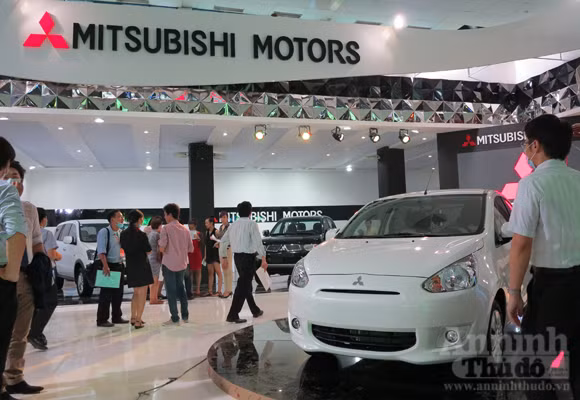 Hé lộ "Át chủ bài" các hãng, tại Vietnam Motor Show 2012 ảnh 12