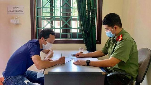 Anh L.V.C. làm việc với công an về nội dung thông tin đăng tải không đúng sự thật Anh L.V.C. làm việc với công an về nội dung thông tin đăng tải không đúng sự thật