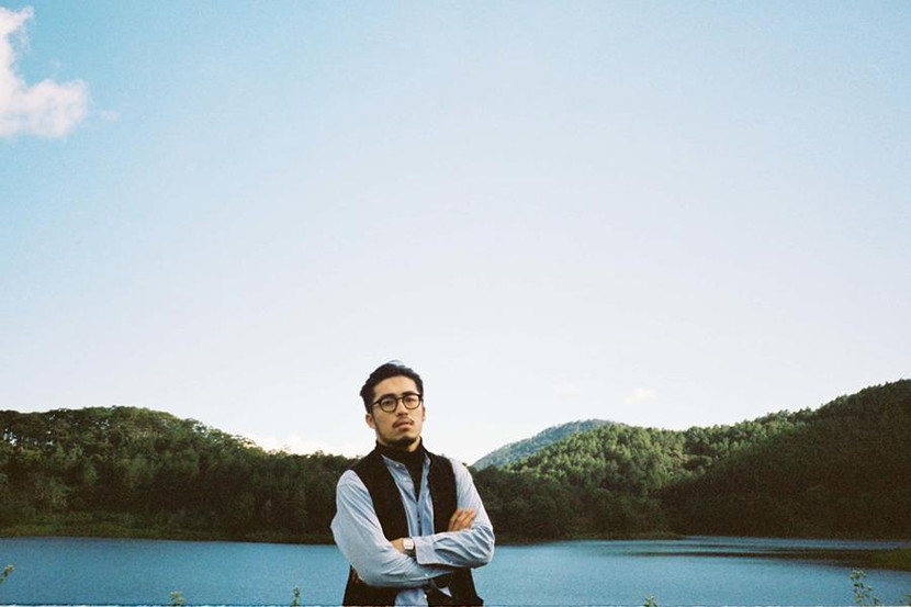 "Hoàng tử indie" Thái Vũ từng khiến người nghe thổn thức với "Bước qua mùa cô đơn" - một bản tình ca buồn và đẹp đến nhói lòng qua từng ca từ, giai điệu và hình ảnh