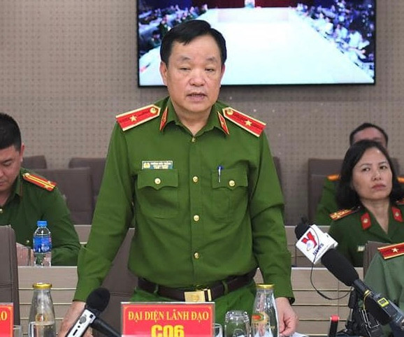 Thiếu tướng Phùng Đức Thắng, Cục phó Cục Cảnh sát Quản lý hành chính về trật tự xã hội, Bộ Công an Thiếu tướng Phùng Đức Thắng, Cục phó Cục Cảnh sát Quản lý hành chính về trật tự xã hội, Bộ Công an