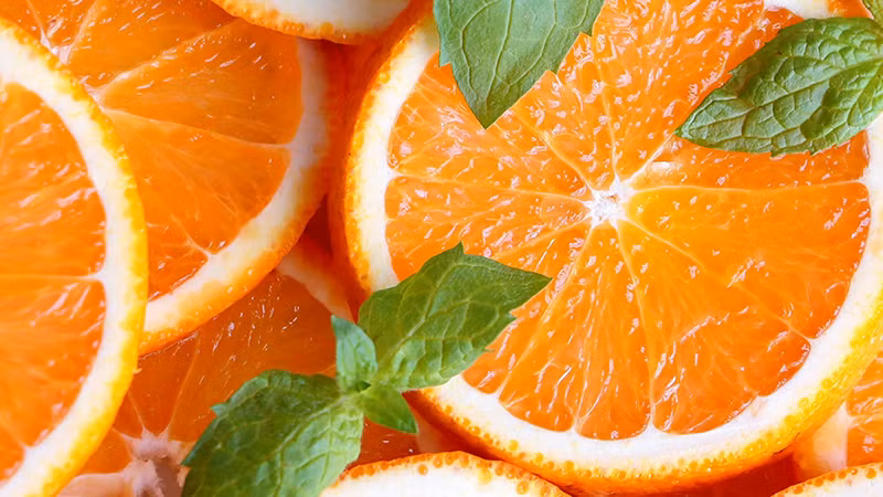 Vitamin C, chất xơ pectin.. là những chất giúp giảm cholesterol, giúp ích cho hoạt động lưu thông máu đến tim Vitamin C, chất xơ pectin.. là những chất giúp giảm cholesterol, giúp ích cho hoạt động lưu thông máu đến tim