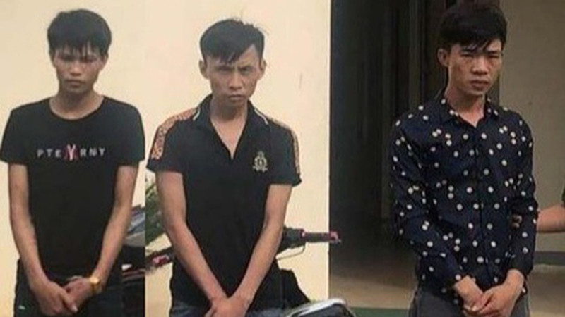 Các đối tượng tại cơ quan công an (Nguồn: Dân Trí)