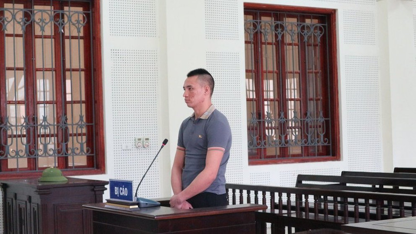 Cha trong phiên xét xử