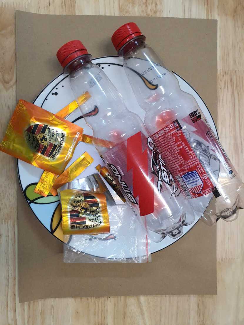 Tang vật thu tại hiện trường Tang vật thu tại hiện trường