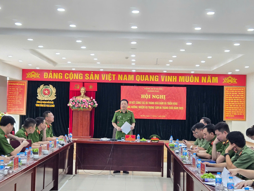 Thiếu tướng Nguyễn Hồng Ky, Phó Giám đốc CATP đánh giá cao nỗ lực trong thời gian qua của cán bộ chiến sỹ Phòng Cảnh sát PCCC và CNCH Thiếu tướng Nguyễn Hồng Ky, Phó Giám đốc CATP đánh giá cao nỗ lực trong thời gian qua của cán bộ chiến sỹ Phòng Cảnh sát PCCC và CNCH