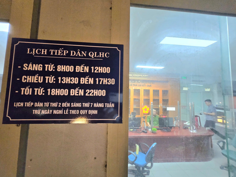 Lịch tiếp dân được Công an phường Ngọc Hà niêm yết công khai tại trụ sở