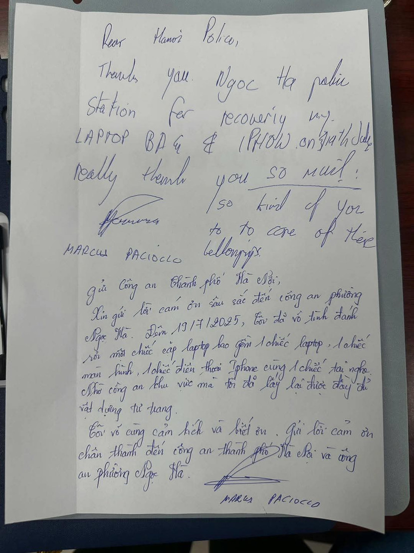 Ông PICIOCCO MARRIS NICOLA và lá thư cảm ơn gửi đến Công an phường Ngọc Hà