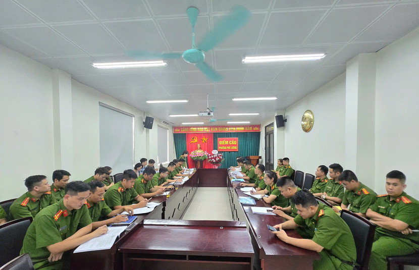 Buổi làm việc đã kịp thời tháo gỡ vướng mắc trong công tác quản lý Nhà nước về PCCC tại địa bàn cơ sở