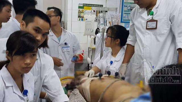 Vụ sập nhà Pháp cổ tại Hà Nội: 2 người tử vong, 6 người bị thương ảnh 6