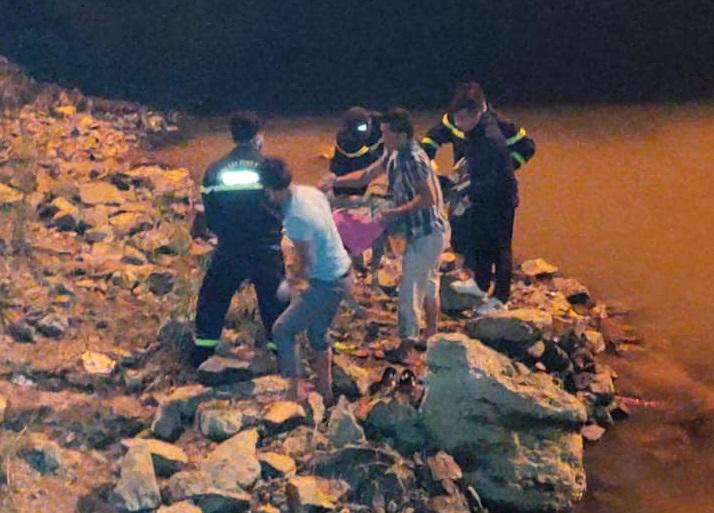 Thi thể anh P. được tìm thấy dưới chân cầu